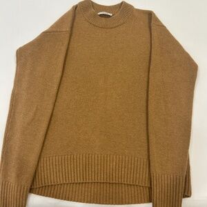 AYR xs camel sweater